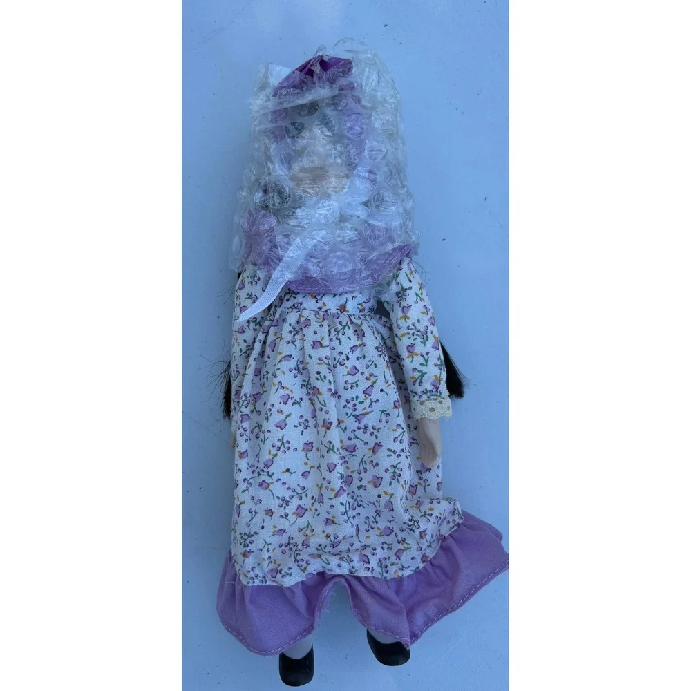 Vintange Russ Country Collectibles Bernadette Porcelain Doll NIB‎ Retro